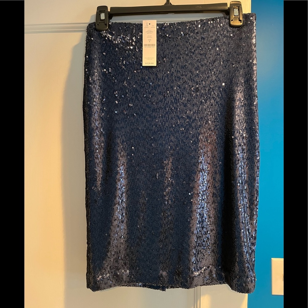 White House Black Market blue Sequin skirt- size 0